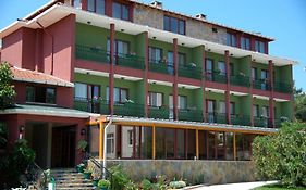 Riva Rhebas Hotel